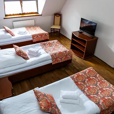 Hotel Nova.Galicja Nowy Sącz Esterno foto
