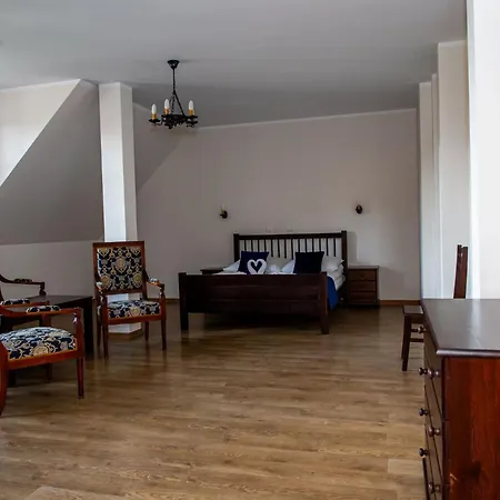 Hotel Nova.Galicja Nowy Sącz Esterno foto