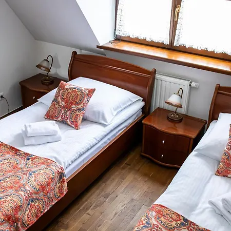 Hotel Nova.Galicja Nowy Sącz Esterno foto